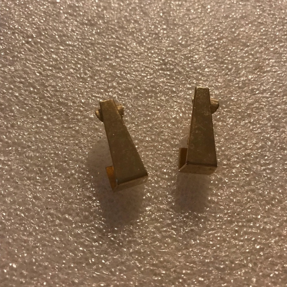 Segal Minimalist Geometric Gold-tone Clip Earrings